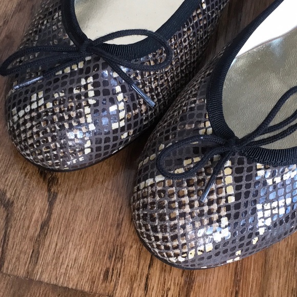 Ballerina flats by London Sole - Picture 8 of 11